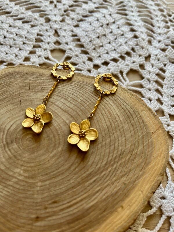 Boucles d'oreilles Fleur d'Or
